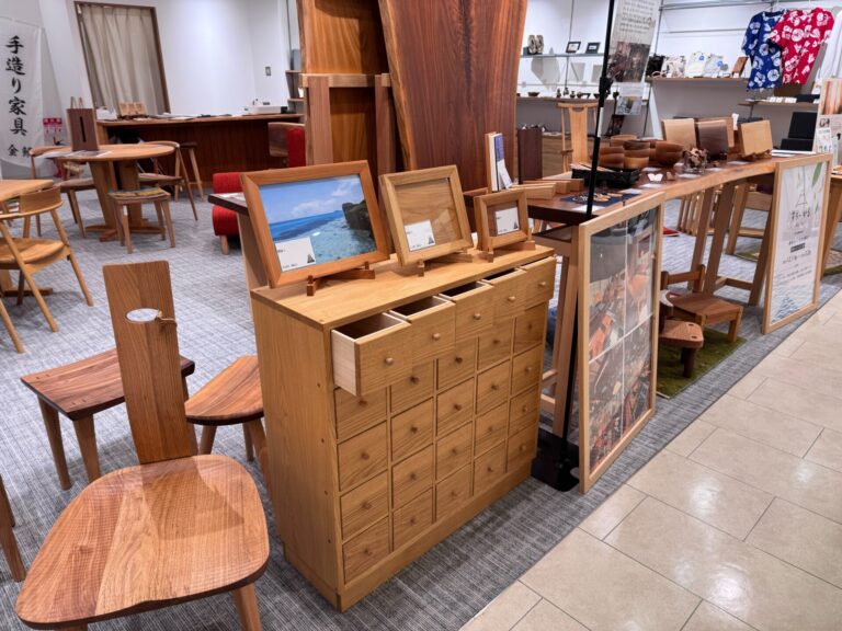 すろ～かるMarket_04